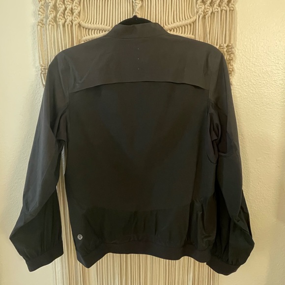 lululemon black light zip up - Picture 3 of 3